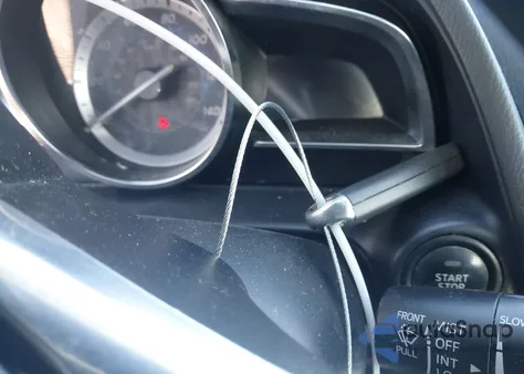 2017 Toyota Yaris Ia из США, поврежденный, VIN 3MYDLBYV3HY172854